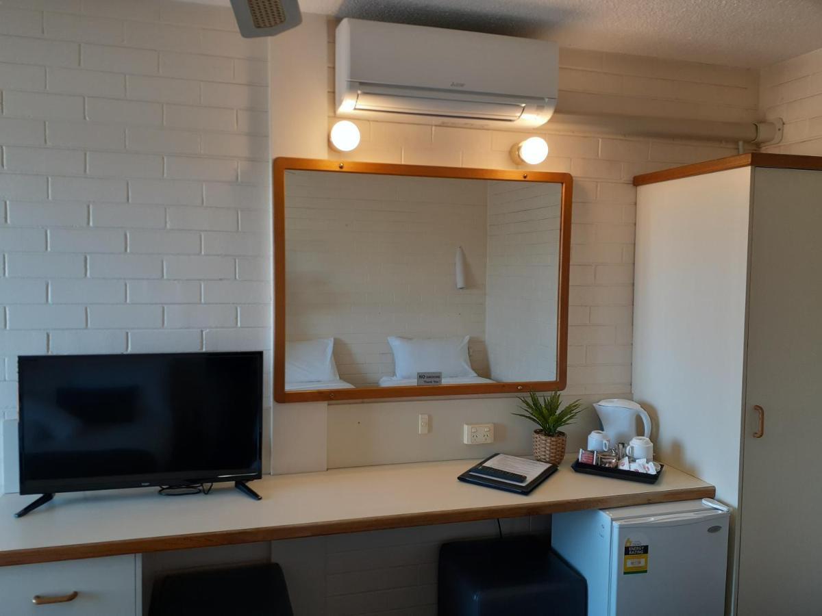 Crest Motor Inn Queanbeyan Eksteriør bilde