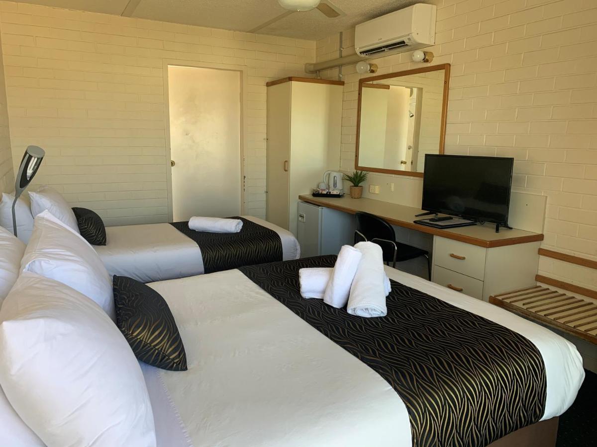 Crest Motor Inn Queanbeyan Eksteriør bilde