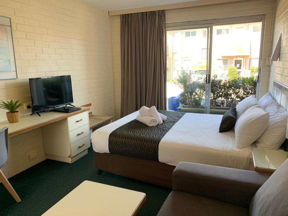 Crest Motor Inn Queanbeyan Eksteriør bilde
