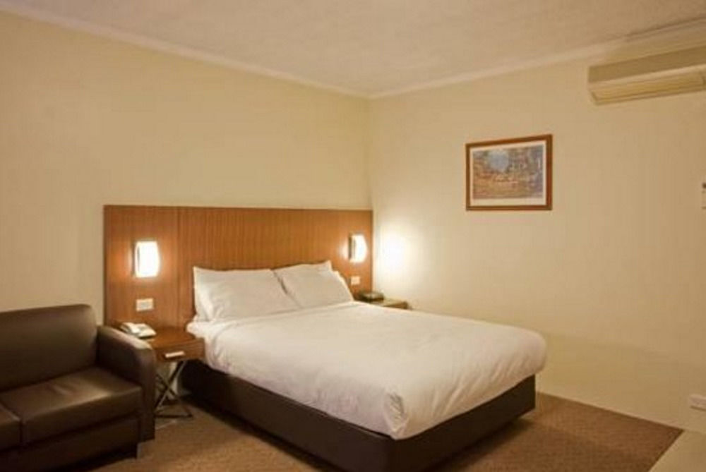 Crest Motor Inn Queanbeyan Eksteriør bilde