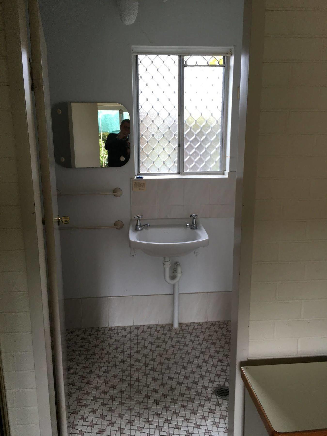 Crest Motor Inn Queanbeyan Eksteriør bilde